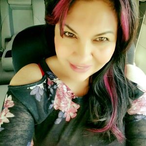 Meet your Posher, Alicia